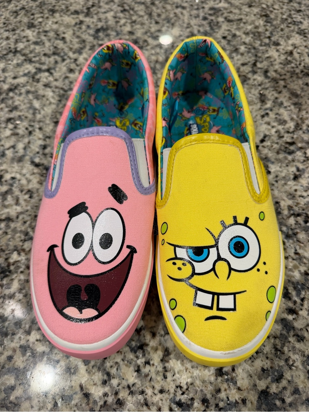 SpongeBob Squarepants Patrick & SpongeBob Slip-On Sneakers - Pink & Yellow